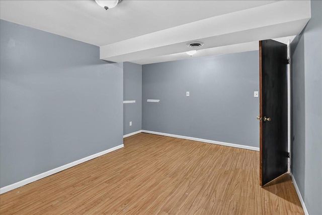 5 Yorktown Circle, Madison, WI 53711