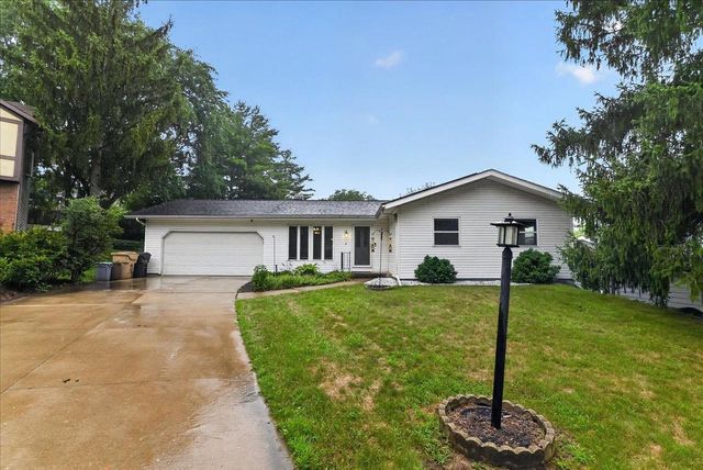 5 Yorktown Circle, Madison, WI 53711
