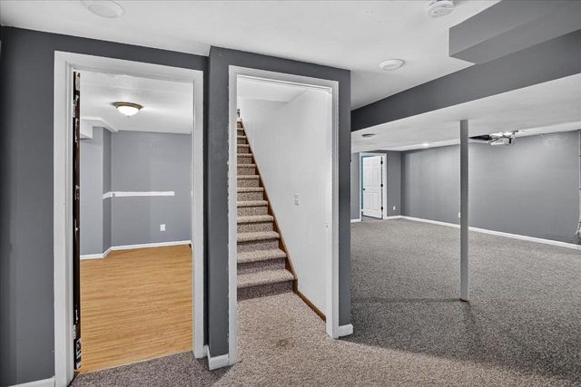5 Yorktown Circle, Madison, WI 53711