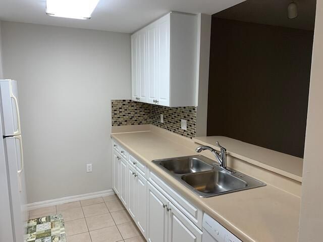255 Evernia Street 1406, West Palm Beach, FL 33401