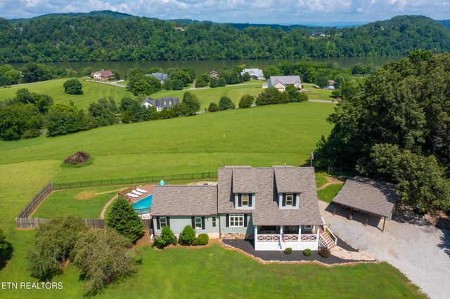 1048 Little Dogwood Rd, Kingston, TN 37763