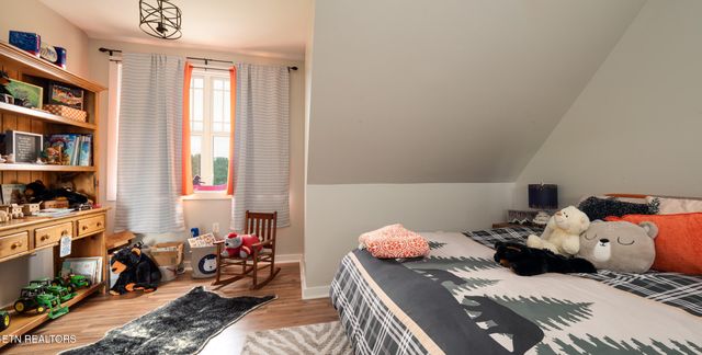 1048 Little Dogwood Rd, Kingston, TN 37763