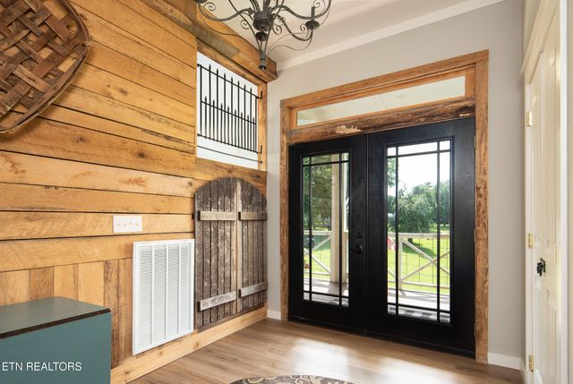 1048 Little Dogwood Rd, Kingston, TN 37763