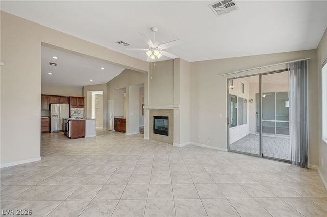 8112 Chestnut Hollow Avenue, Las Vegas, NV 89131