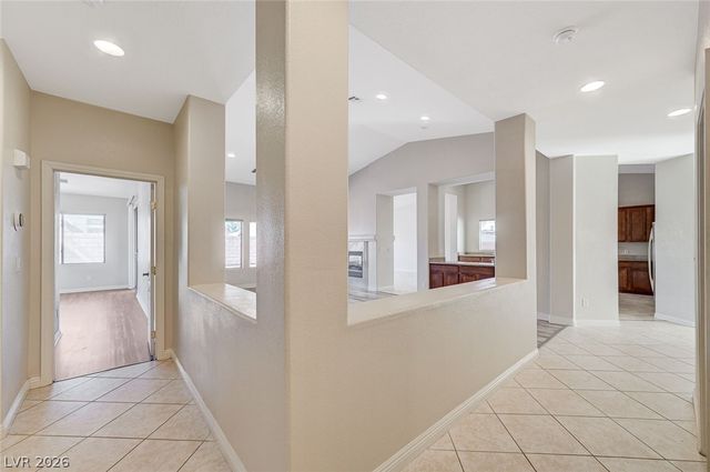 8112 Chestnut Hollow Avenue, Las Vegas, NV 89131