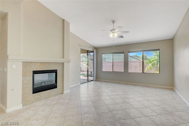 8112 Chestnut Hollow Avenue, Las Vegas, NV 89131