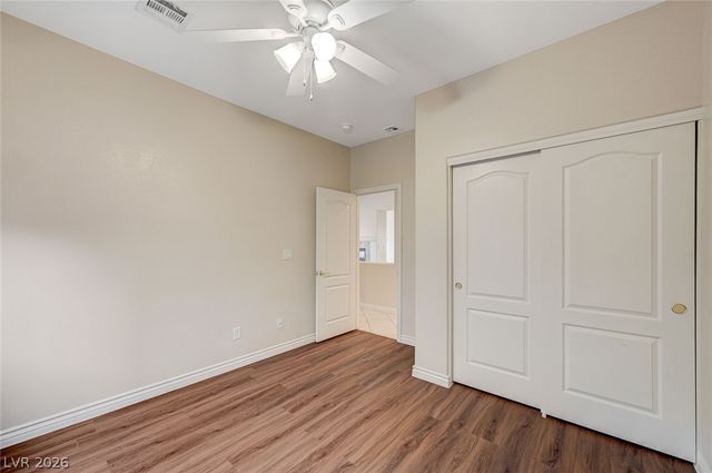 8112 Chestnut Hollow Avenue, Las Vegas, NV 89131