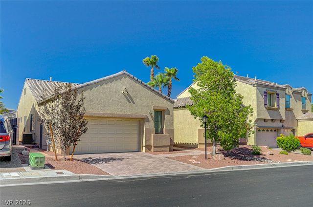8112 Chestnut Hollow Avenue, Las Vegas, NV 89131