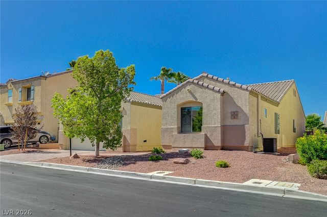 8112 Chestnut Hollow Avenue, Las Vegas, NV 89131