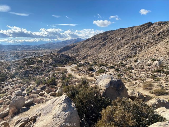 5952913 Palm, Yucca Valley, CA 92284