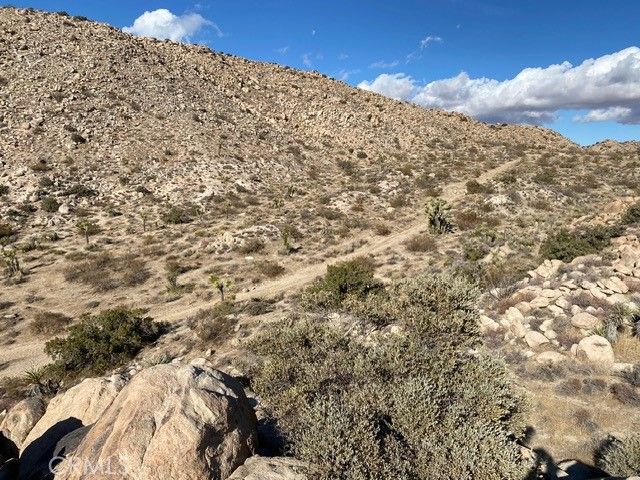 5952913 Palm, Yucca Valley, CA 92284