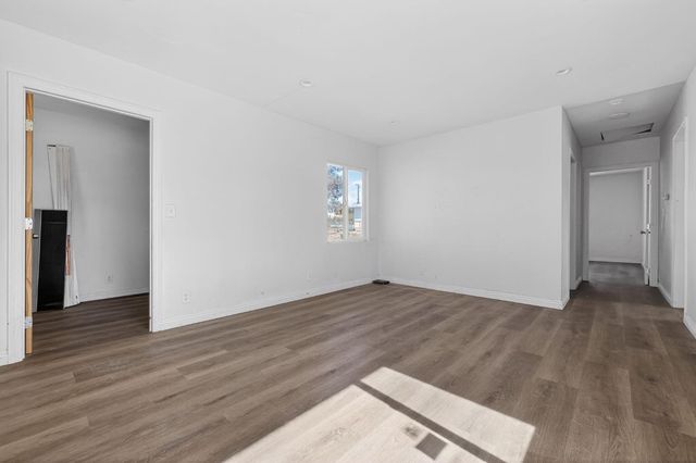 73562 NE Desert Trail Dr, Twentynine Palms, CA 92277