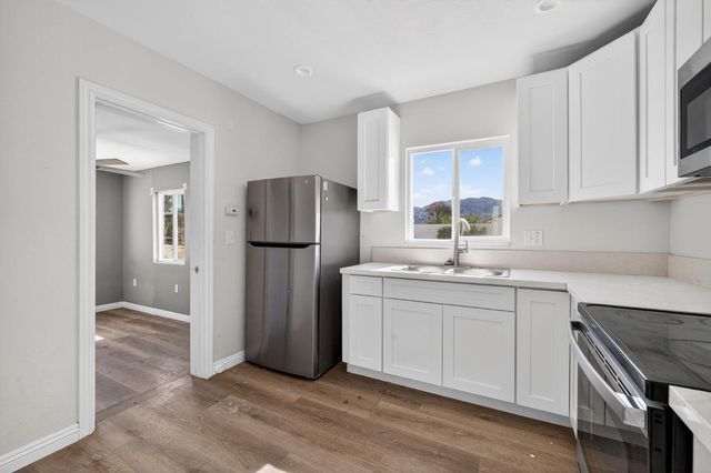 73562 NE Desert Trail Dr, Twentynine Palms, CA 92277