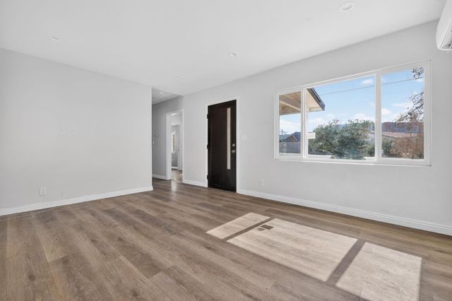 73562 NE Desert Trail Dr, Twentynine Palms, CA 92277