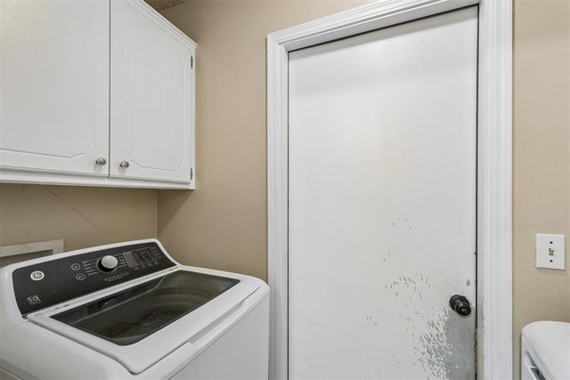 816 Jupiter Road, Edmond, OK 73003