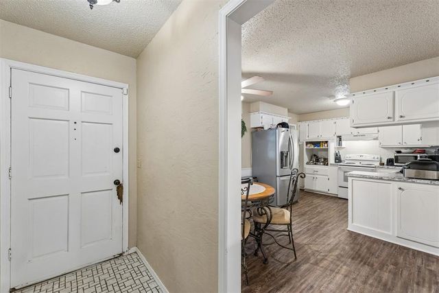 816 Jupiter Road, Edmond, OK 73003