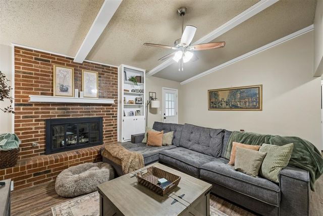 816 Jupiter Road, Edmond, OK 73003