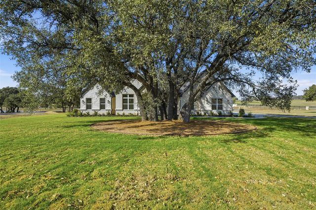 104 Trace Drive, Weatherford, TX 76087