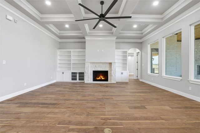 104 Trace Drive, Weatherford, TX 76087