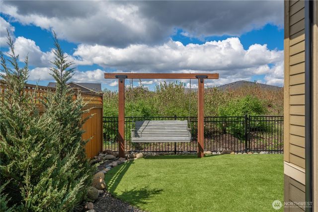 14708 182nd Avenue E, Bonney Lake, WA 98391