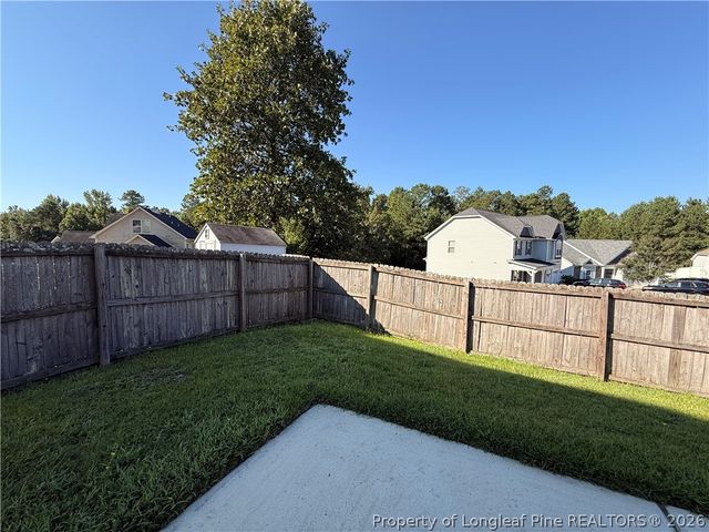 402 Colonists Place, Cameron, NC 28326