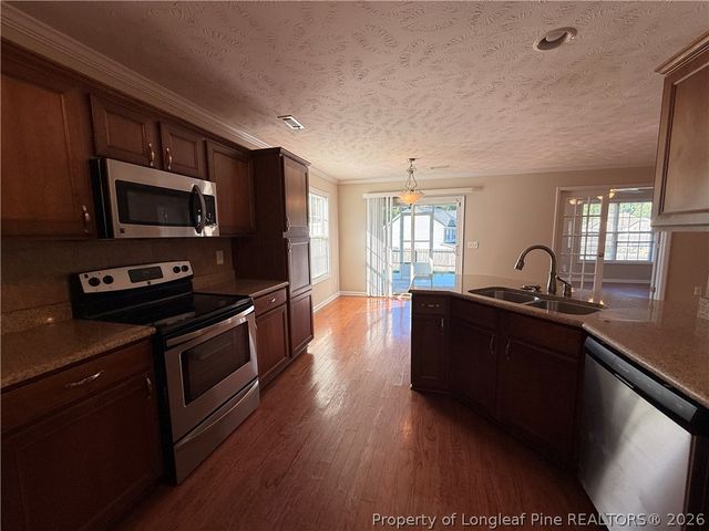 402 Colonists Place, Cameron, NC 28326