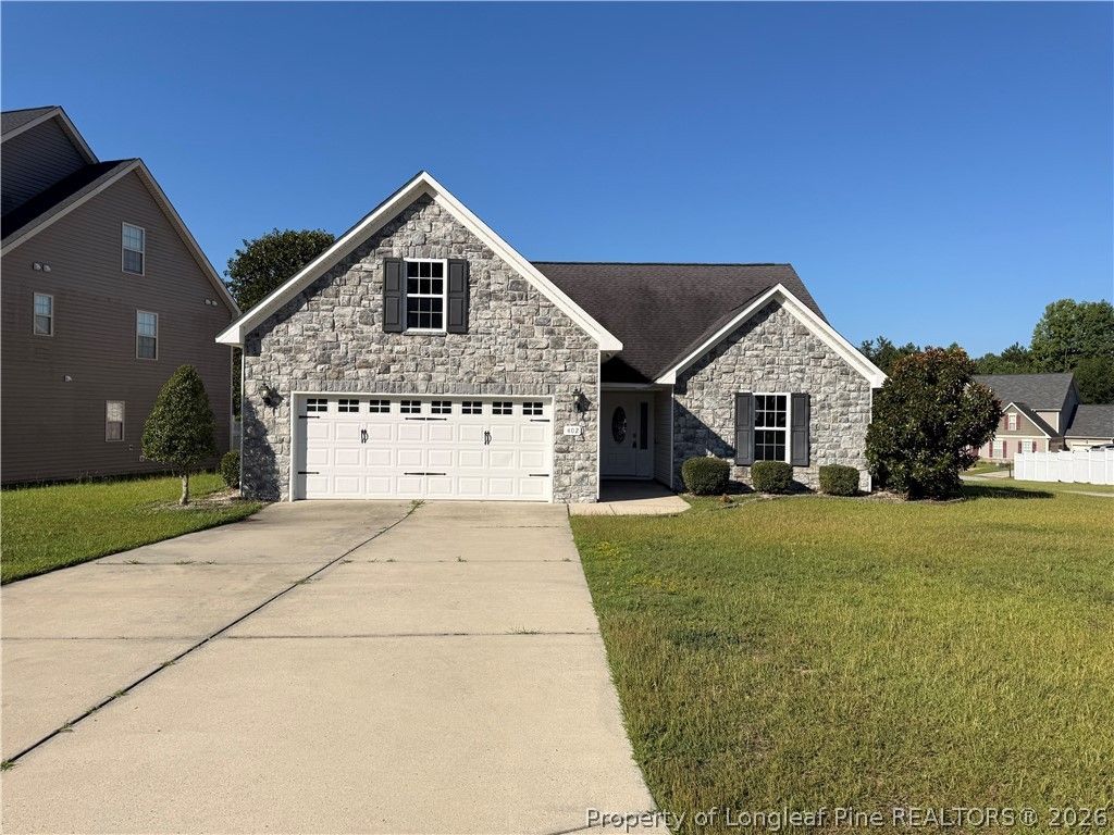 402 Colonists Place, Cameron, NC 28326