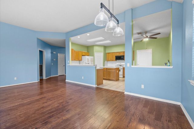 4805 Chrissie Drive, Pearland, TX 77584