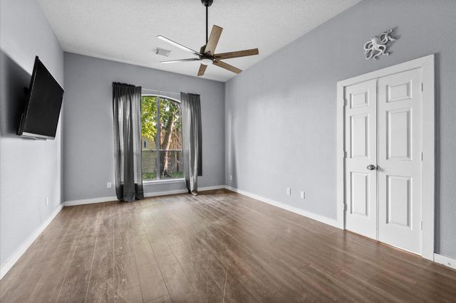 4805 Chrissie Drive, Pearland, TX 77584