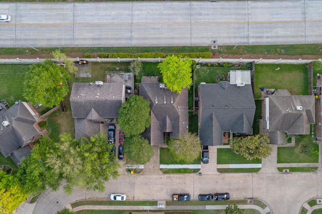 4805 Chrissie Drive, Pearland, TX 77584