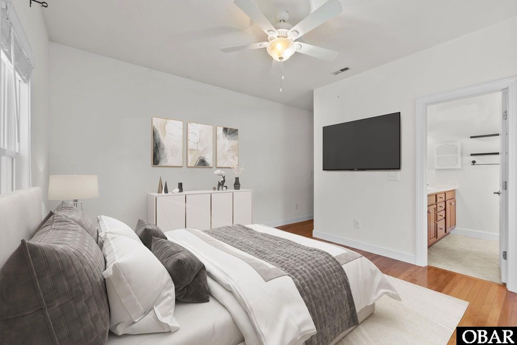 Image 14 of property listing at 601 Viccars Lane Lot 1, Manteo, NC 27954