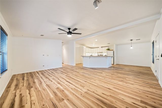 1514 Antoinette Dr, Corpus Christi, TX 78418