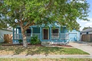 1514 Antoinette Dr, Corpus Christi, TX 78418