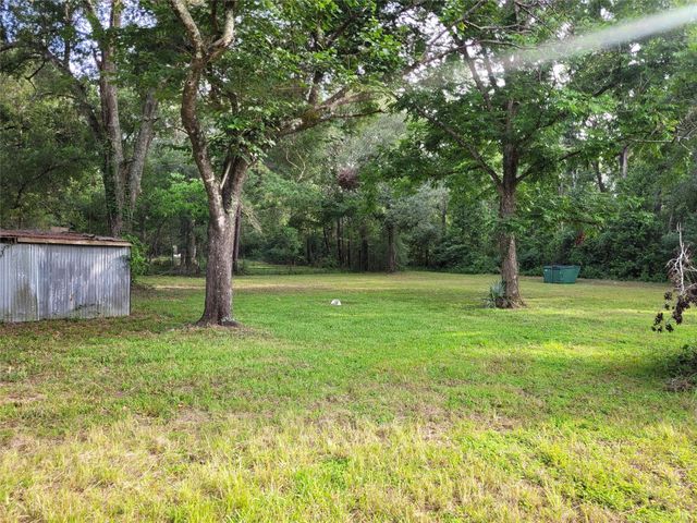 17038 Payne Rd, Conroe, TX 77302