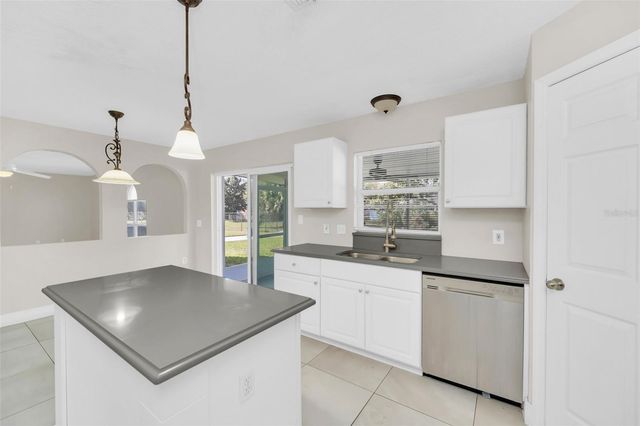 2120 MARISOL LOOP, Kissimmee, FL 34743