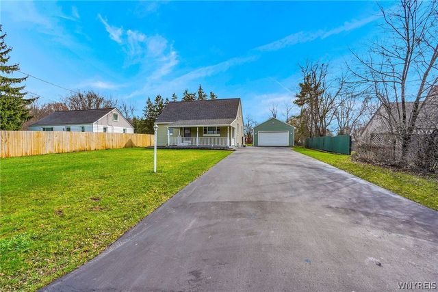 200 Queensway Road, Elma, NY 14059