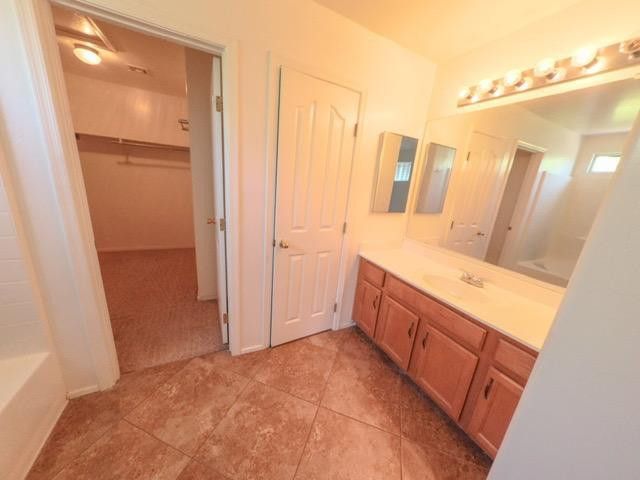 1930 E 37th Avenue, Apache Junction, AZ 85119