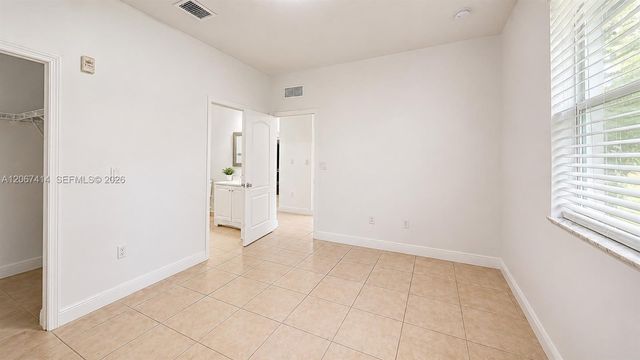 1652 SE 28th Street 200, Homestead, FL 33035
