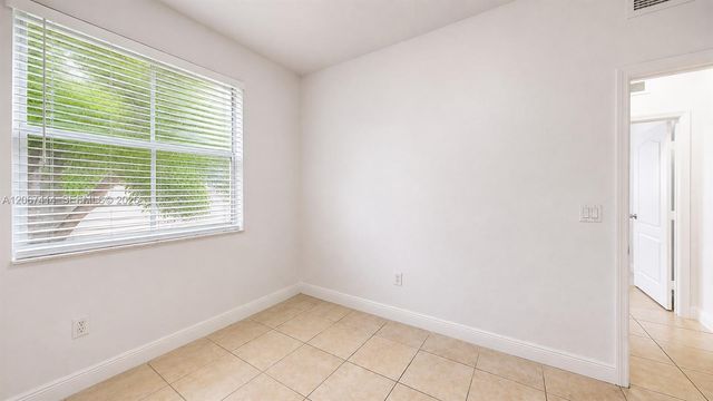 1652 SE 28th Street 200, Homestead, FL 33035