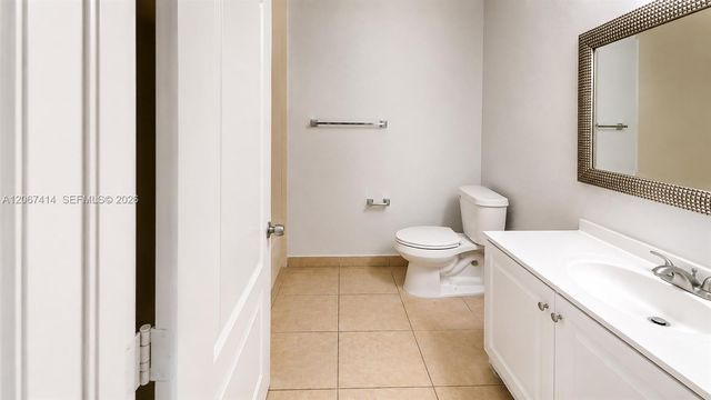 1652 SE 28th Street 200, Homestead, FL 33035