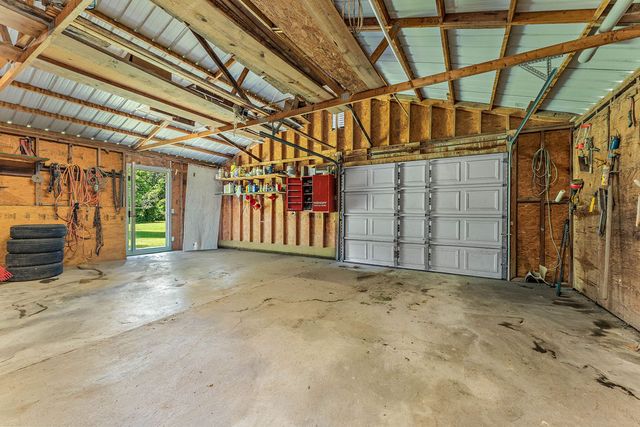 14077 Highway 72, Garfield, AR 72732