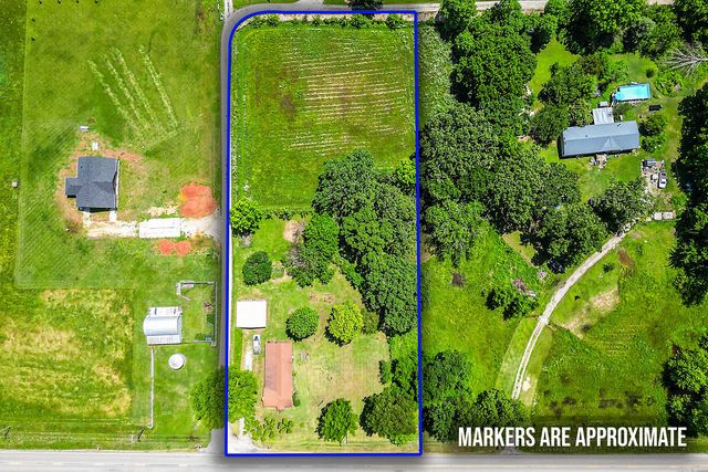 14077 Highway 72, Garfield, AR 72732