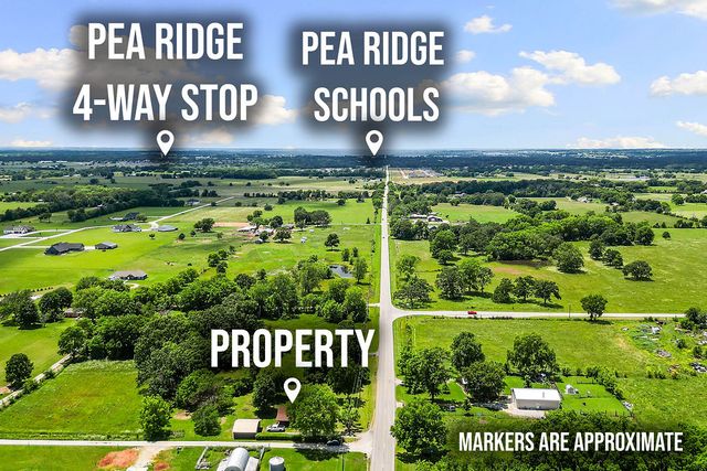 14077 Highway 72, Garfield, AR 72732