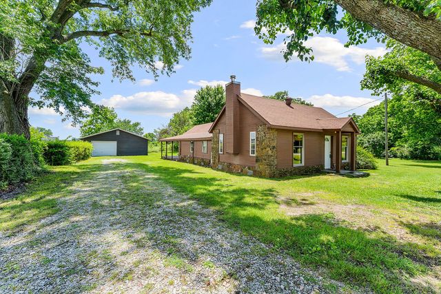 14077 Highway 72, Garfield, AR 72732
