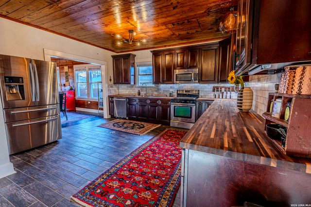 1819 W Woodlawn Ave, San Antonio, TX 78201