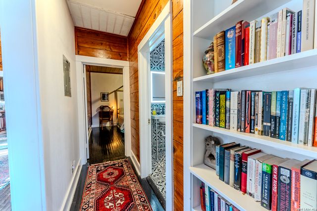 1819 W Woodlawn Ave, San Antonio, TX 78201