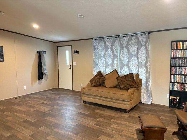 130 Zone Way, Cottageville, SC 29435