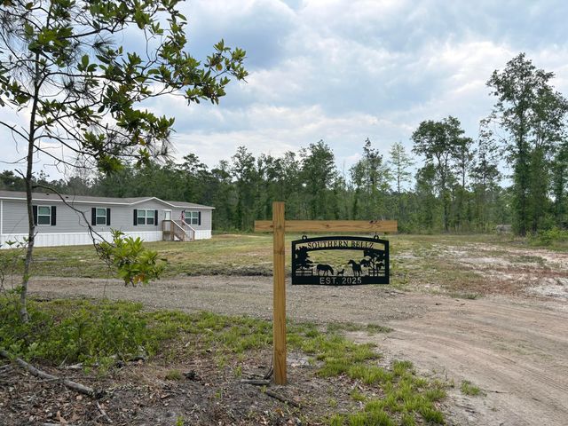 130 Zone Way, Cottageville, SC 29435