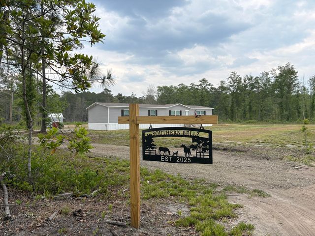 130 Zone Way, Cottageville, SC 29435