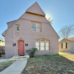 2105 14th Street, 1, Lubbock, TX 79401